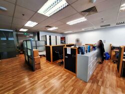 One Raffles Place (D1), Office #498298881